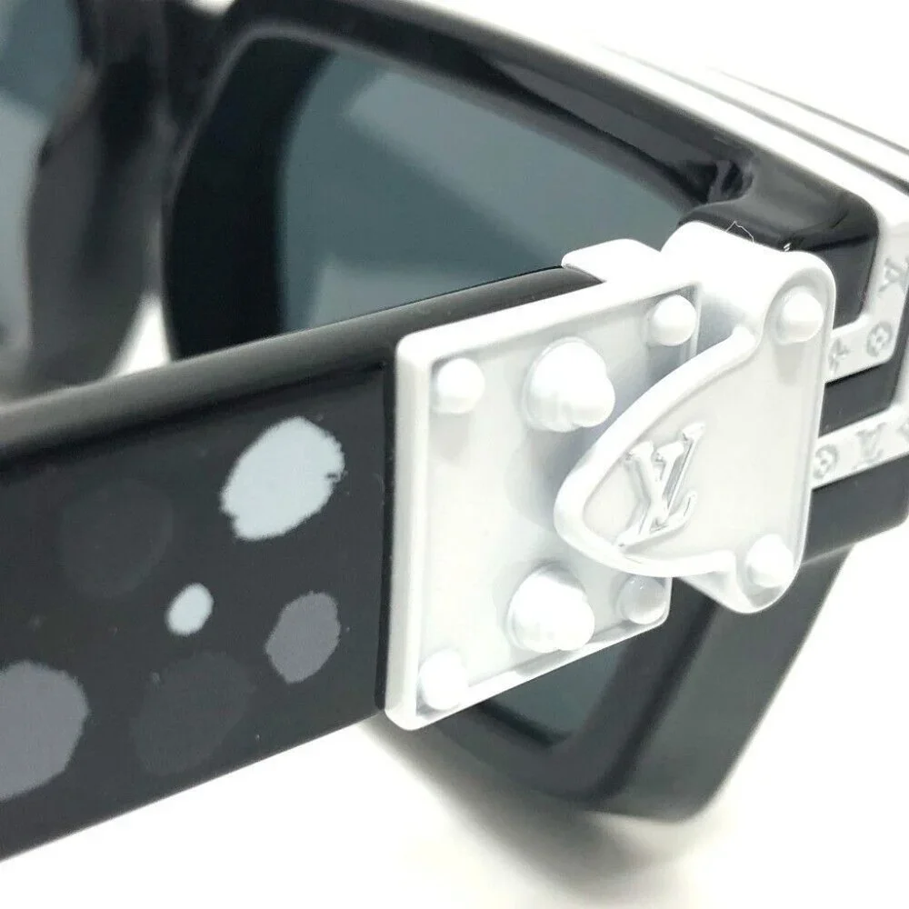 Authentic LOUIS VUITTON Z1904E 1.1 Millionaire - Infinity Dot LV x YK sunglasses